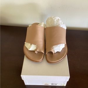 VINCE NUDE SANDALS SZ37